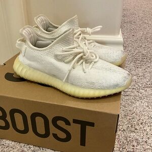 Yeezy Boost White Sneaker